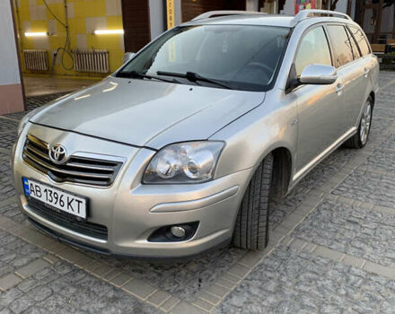 Серый Тойота Авенсис, объемом двигателя 2.2 л и пробегом 245 тыс. км за 5999 $, фото 1 на Automoto.ua