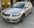 Серый Тойота Авенсис, объемом двигателя 2.2 л и пробегом 245 тыс. км за 5999 $, фото 1 на Automoto.ua