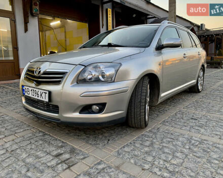Серый Тойота Авенсис, объемом двигателя 2.2 л и пробегом 245 тыс. км за 5999 $, фото 16 на Automoto.ua