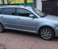 Серый Тойота Авенсис, объемом двигателя 2 л и пробегом 313 тыс. км за 6700 $, фото 1 на Automoto.ua