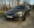 Серый Тойота Авенсис, объемом двигателя 2.2 л и пробегом 293 тыс. км за 7399 $, фото 1 на Automoto.ua