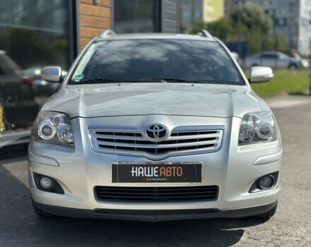 Сірий Тойота Авенсіс, об'ємом двигуна 2.2 л та пробігом 195 тис. км за 7700 $, фото 2 на Automoto.ua