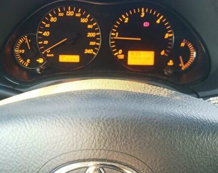 Серый Тойота Авенсис, объемом двигателя 2.2 л и пробегом 215 тыс. км за 7850 $, фото 1 на Automoto.ua