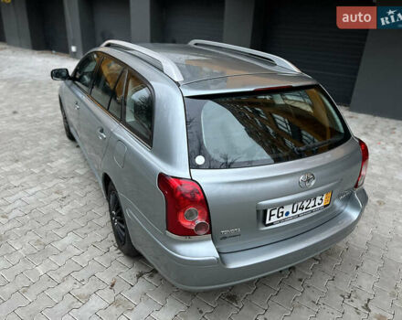 Серый Тойота Авенсис, объемом двигателя 1.8 л и пробегом 203 тыс. км за 7300 $, фото 10 на Automoto.ua