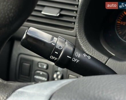 Сірий Тойота Авенсіс, об'ємом двигуна 2 л та пробігом 290 тис. км за 6500 $, фото 35 на Automoto.ua