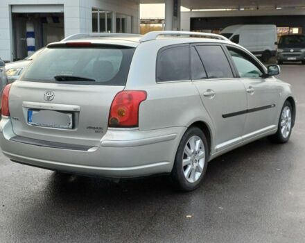 Серый Тойота Авенсис, объемом двигателя 0 л и пробегом 350 тыс. км за 3150 $, фото 2 на Automoto.ua