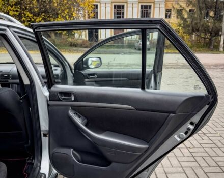Серый Тойота Авенсис, объемом двигателя 2 л и пробегом 340 тыс. км за 3200 $, фото 14 на Automoto.ua