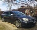 Сірий Тойота Авенсіс, об'ємом двигуна 2 л та пробігом 261 тис. км за 7400 $, фото 1 на Automoto.ua