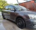 Серый Тойота Авенсис, объемом двигателя 2.2 л и пробегом 287 тыс. км за 6500 $, фото 1 на Automoto.ua