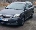 Серый Тойота Авенсис, объемом двигателя 2.2 л и пробегом 285 тыс. км за 5350 $, фото 4 на Automoto.ua