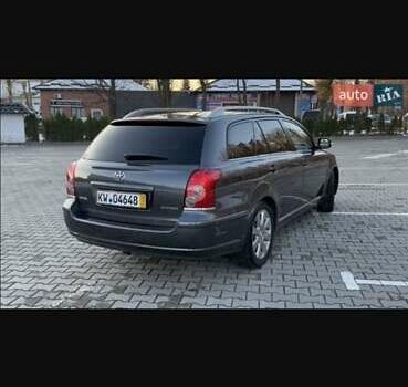 Сірий Тойота Авенсіс, об'ємом двигуна 2 л та пробігом 240 тис. км за 7200 $, фото 12 на Automoto.ua