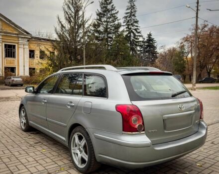 Серый Тойота Авенсис, объемом двигателя 2 л и пробегом 340 тыс. км за 3200 $, фото 4 на Automoto.ua