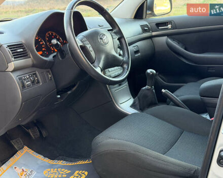 Серый Тойота Авенсис, объемом двигателя 1.79 л и пробегом 224 тыс. км за 8199 $, фото 65 на Automoto.ua