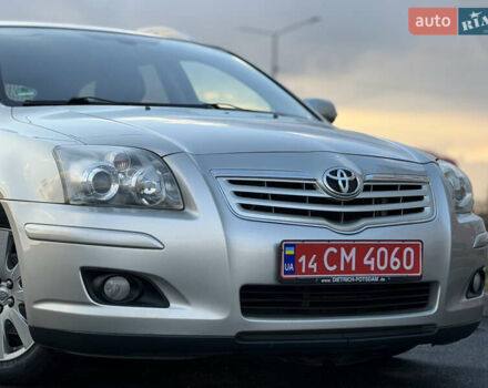 Серый Тойота Авенсис, объемом двигателя 1.79 л и пробегом 224 тыс. км за 8199 $, фото 2 на Automoto.ua