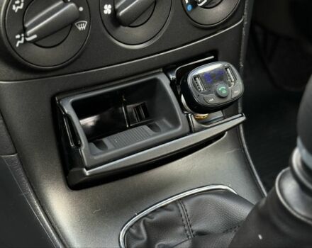 Серый Тойота Авенсис, объемом двигателя 2 л и пробегом 290 тыс. км за 6500 $, фото 19 на Automoto.ua