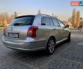 Серый Тойота Авенсис, объемом двигателя 2.2 л и пробегом 245 тыс. км за 5999 $, фото 7 на Automoto.ua