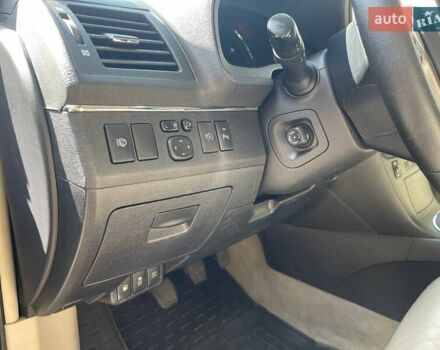 Серый Тойота Авенсис, объемом двигателя 2.23 л и пробегом 295 тыс. км за 8195 $, фото 19 на Automoto.ua
