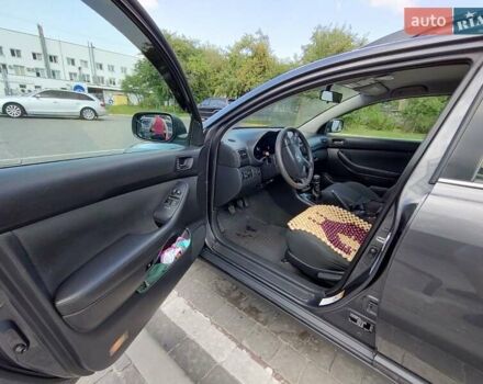 Сірий Тойота Авенсіс, об'ємом двигуна 2 л та пробігом 251 тис. км за 6350 $, фото 20 на Automoto.ua