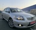 Серый Тойота Авенсис, объемом двигателя 2 л и пробегом 198 тыс. км за 8800 $, фото 1 на Automoto.ua