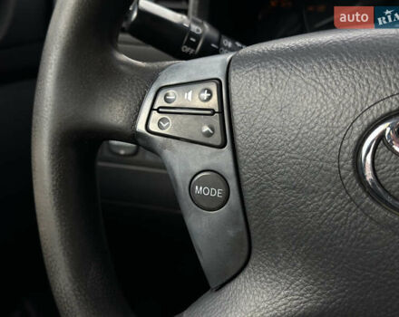 Сірий Тойота Авенсіс, об'ємом двигуна 2 л та пробігом 290 тис. км за 6500 $, фото 33 на Automoto.ua