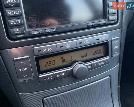 Серый Тойота Авенсис, объемом двигателя 2.2 л и пробегом 256 тыс. км за 6650 $, фото 14 на Automoto.ua