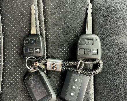 Серый Тойота Авенсис, объемом двигателя 2.4 л и пробегом 207 тыс. км за 6200 $, фото 8 на Automoto.ua