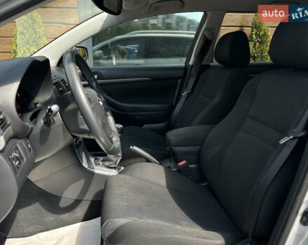 Сірий Тойота Авенсіс, об'ємом двигуна 2.23 л та пробігом 195 тис. км за 7999 $, фото 31 на Automoto.ua