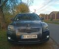 Серый Тойота Авенсис, объемом двигателя 2.2 л и пробегом 215 тыс. км за 7850 $, фото 2 на Automoto.ua