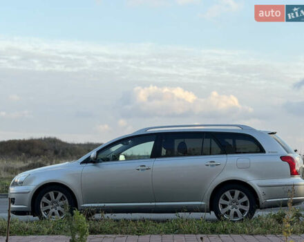 Серый Тойота Авенсис, объемом двигателя 1.79 л и пробегом 224 тыс. км за 8199 $, фото 27 на Automoto.ua