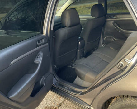 Серый Тойота Авенсис, объемом двигателя 2.2 л и пробегом 293 тыс. км за 7399 $, фото 21 на Automoto.ua