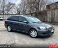 Серый Тойота Авенсис, объемом двигателя 2.4 л и пробегом 207 тыс. км за 6200 $, фото 1 на Automoto.ua