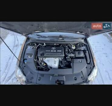 Сірий Тойота Авенсіс, об'ємом двигуна 2 л та пробігом 240 тис. км за 7200 $, фото 6 на Automoto.ua