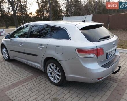 Серый Тойота Авенсис, объемом двигателя 2 л и пробегом 312 тыс. км за 7600 $, фото 11 на Automoto.ua