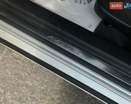 Сірий Тойота Авенсіс, об'ємом двигуна 2.23 л та пробігом 195 тис. км за 7999 $, фото 29 на Automoto.ua