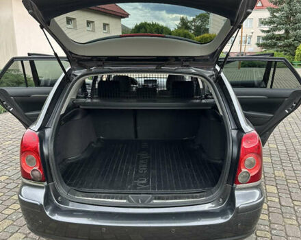 Серый Тойота Авенсис, объемом двигателя 2.2 л и пробегом 228 тыс. км за 7000 $, фото 28 на Automoto.ua