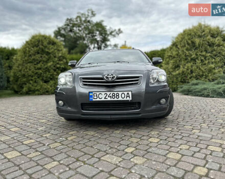 Серый Тойота Авенсис, объемом двигателя 2.2 л и пробегом 228 тыс. км за 7000 $, фото 6 на Automoto.ua