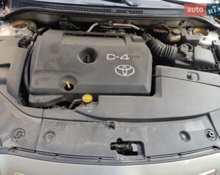 Серый Тойота Авенсис, объемом двигателя 2.01 л и пробегом 310 тыс. км за 7800 $, фото 6 на Automoto.ua