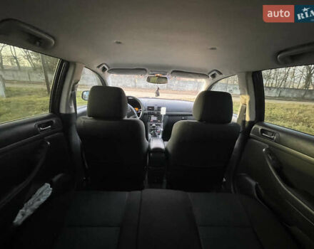 Серый Тойота Авенсис, объемом двигателя 2.2 л и пробегом 293 тыс. км за 7399 $, фото 17 на Automoto.ua