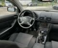 Серый Тойота Авенсис, объемом двигателя 2 л и пробегом 290 тыс. км за 6500 $, фото 13 на Automoto.ua
