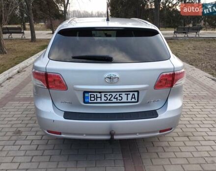 Серый Тойота Авенсис, объемом двигателя 2 л и пробегом 312 тыс. км за 7600 $, фото 6 на Automoto.ua