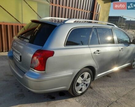 Серый Тойота Авенсис, объемом двигателя 2 л и пробегом 249 тыс. км за 7200 $, фото 2 на Automoto.ua