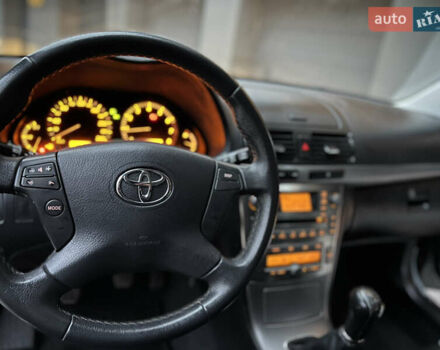 Серый Тойота Авенсис, объемом двигателя 1.8 л и пробегом 203 тыс. км за 7300 $, фото 31 на Automoto.ua