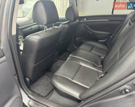 Серый Тойота Авенсис, объемом двигателя 2 л и пробегом 206 тыс. км за 7500 $, фото 20 на Automoto.ua