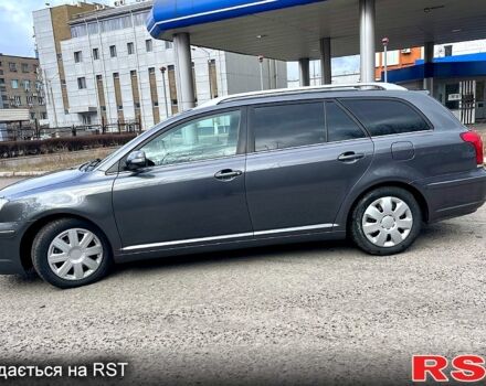 Серый Тойота Авенсис, объемом двигателя 2.4 л и пробегом 207 тыс. км за 6200 $, фото 3 на Automoto.ua