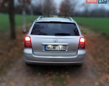 Серый Тойота Авенсис, объемом двигателя 2.2 л и пробегом 198 тыс. км за 2696 $, фото 6 на Automoto.ua