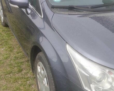 Сірий Тойота Авенсіс, об'ємом двигуна 2 л та пробігом 248 тис. км за 7200 $, фото 4 на Automoto.ua
