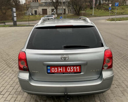 Серый Тойота Авенсис, объемом двигателя 1.8 л и пробегом 222 тыс. км за 6700 $, фото 2 на Automoto.ua