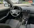 Сірий Тойота Авенсіс, об'ємом двигуна 2 л та пробігом 290 тис. км за 6500 $, фото 30 на Automoto.ua