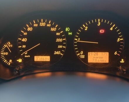 Серый Тойота Авенсис, объемом двигателя 2.2 л и пробегом 312 тыс. км за 6800 $, фото 5 на Automoto.ua