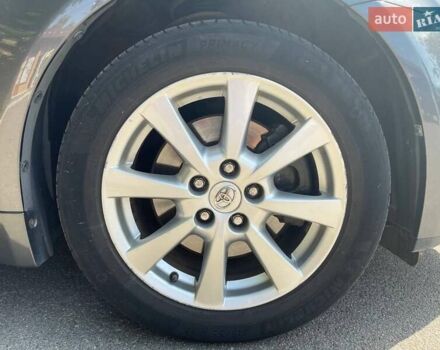 Серый Тойота Авенсис, объемом двигателя 2.23 л и пробегом 295 тыс. км за 8195 $, фото 56 на Automoto.ua